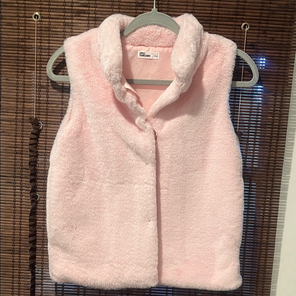 Epic Threads Light Pink Fuzzy Vest